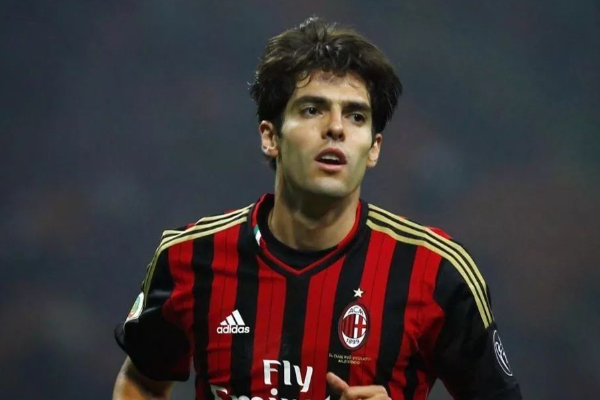 卡卡退役后去干什么了？